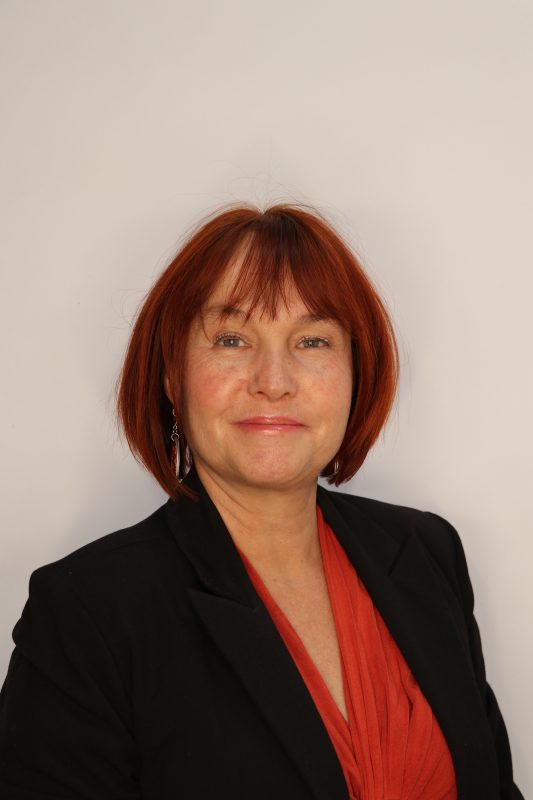 Dr Elga Drews